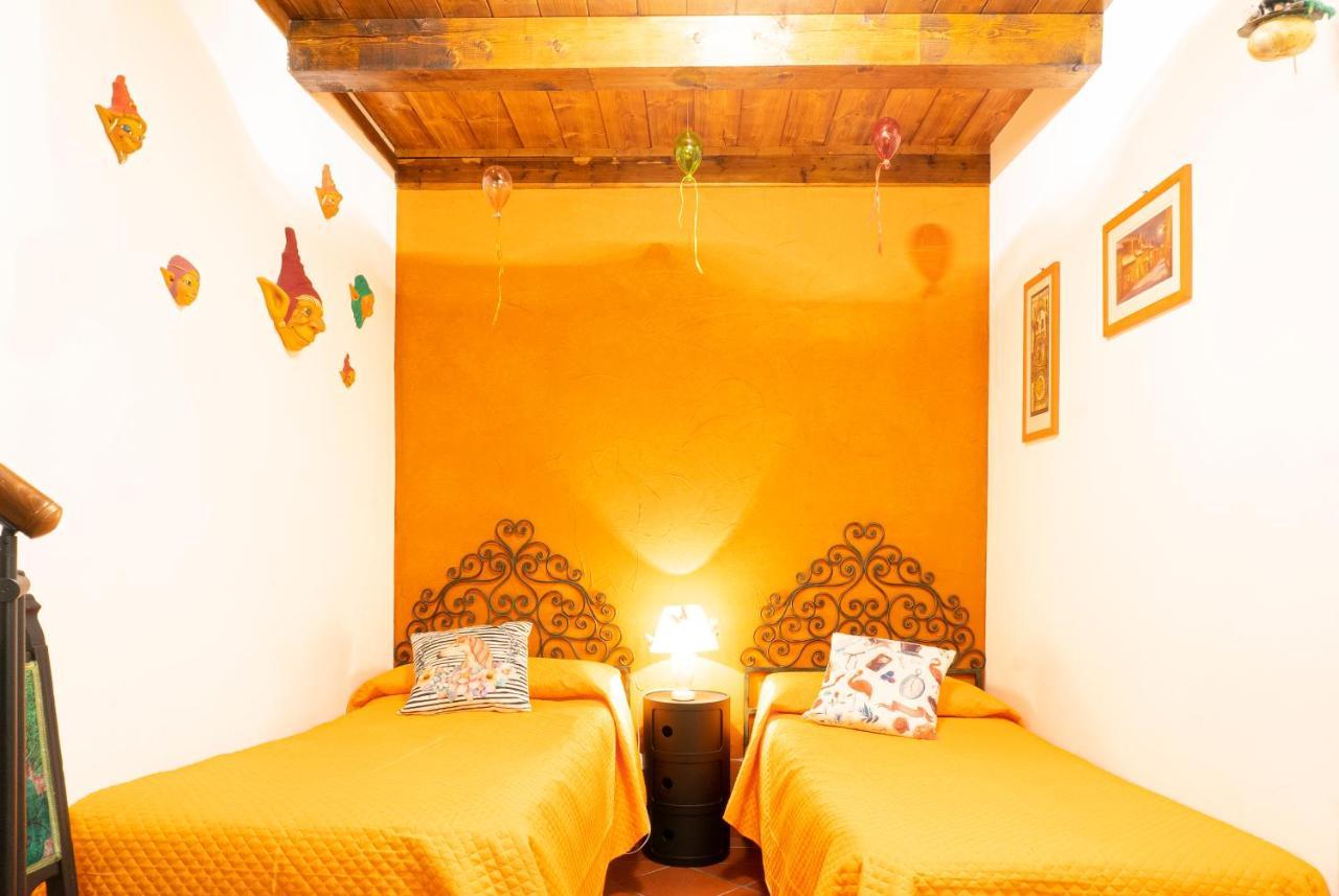 Le Streghe Rooms E Art,Centralissimo Con Garage Su Richiesta Livorno Buitenkant foto